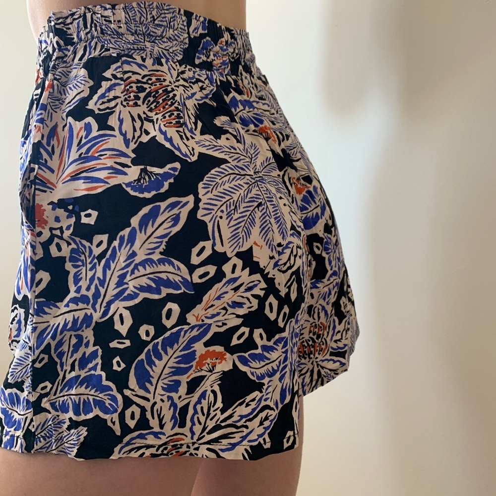 Women’s shorts